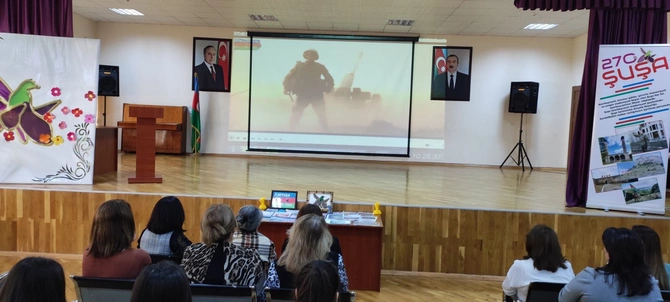 Daha bir məktəbdə “Şuşanın 270 anı” filmi nümayiş olundu — FOTOLAR Daha bir məktəbdə “Şuşanın 270 anı” filmi nümayiş olundu — FOTOLAR