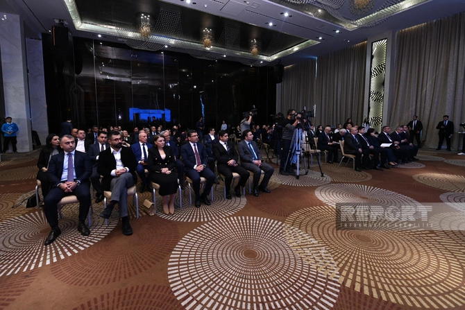 “E-Köşk” qəzet və jurnalların rəqəmsal yayım platformasının təqdimat mərasimi keçirilib — FOTOLAR “E-Köşk” qəzet və jurnalların rəqəmsal yayım platformasının təqdimat mərasimi keçirilib — FOTOLAR