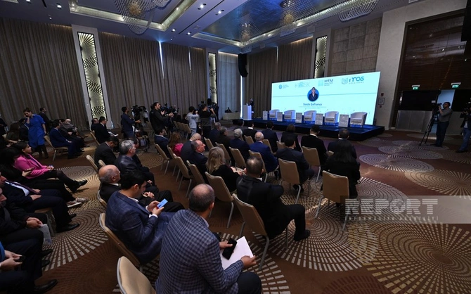 “E-Köşk” qəzet və jurnalların rəqəmsal yayım platformasının təqdimat mərasimi keçirilib — FOTOLAR “E-Köşk” qəzet və jurnalların rəqəmsal yayım platformasının təqdimat mərasimi keçirilib — FOTOLAR