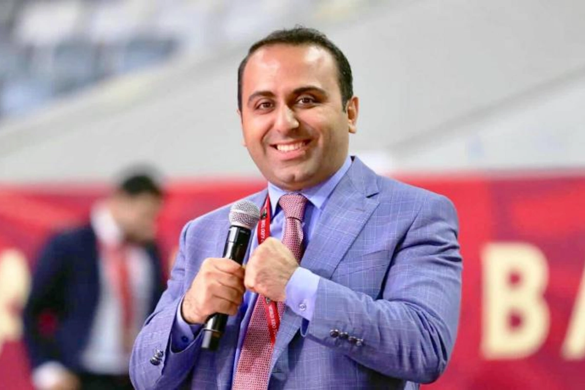 Sənan Şəfizadə: “Hər həftənin cümə günü rəsmilər, tanınmışlar piyada müəyyən məsafəni qət edərsə...”