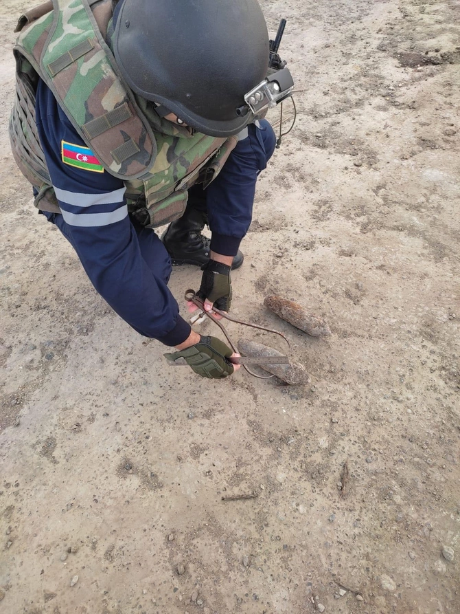 Sumqayıtda hərbi sursat aşkarlandı — FOTO/VİDEO