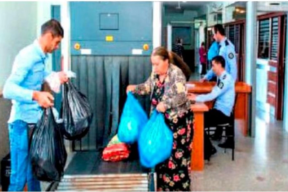 Naxçıvan gömrüyündə bu qadağalar ləğv olundu