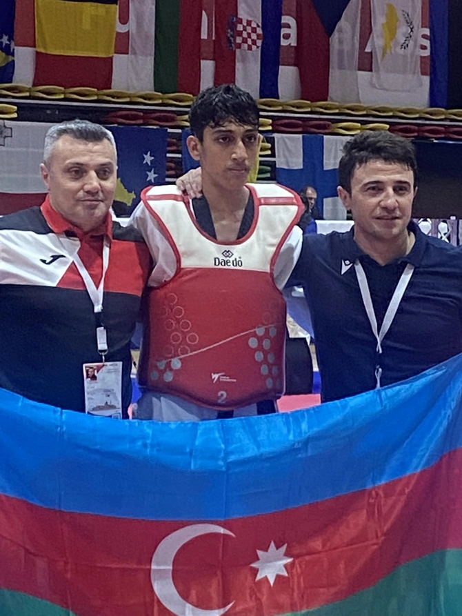İlyas Hətəmli və Vasif Səlimov Avropa çempionu oldu — FOTOLAR