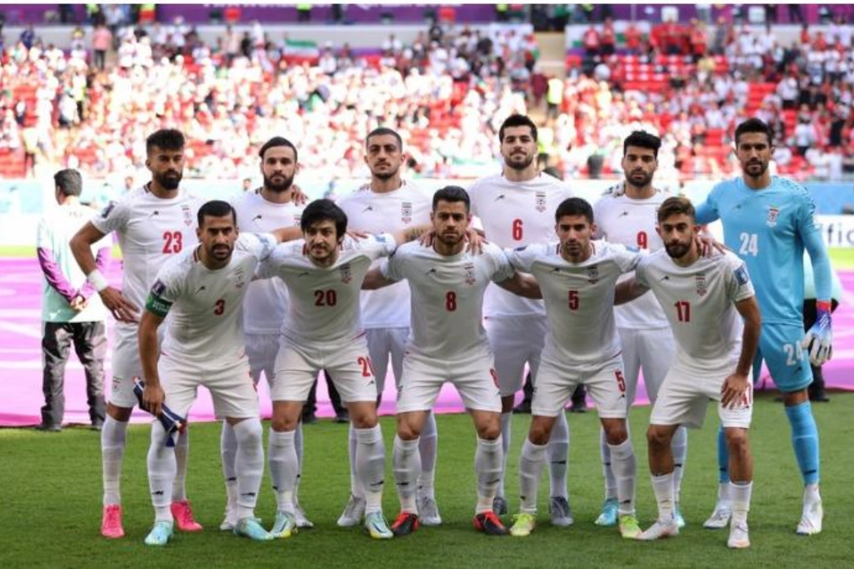 İranlı futbolçuların ailələri ABŞ-la oyundan əvvəl təzyiqlərlə üzləşiblər
