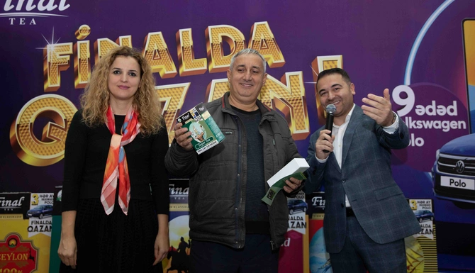 “Finalda qazan!” lotereyasının 1-ci tirajının qaliblərinə mobil telefonlar təqdim olundu — FOTOLAR