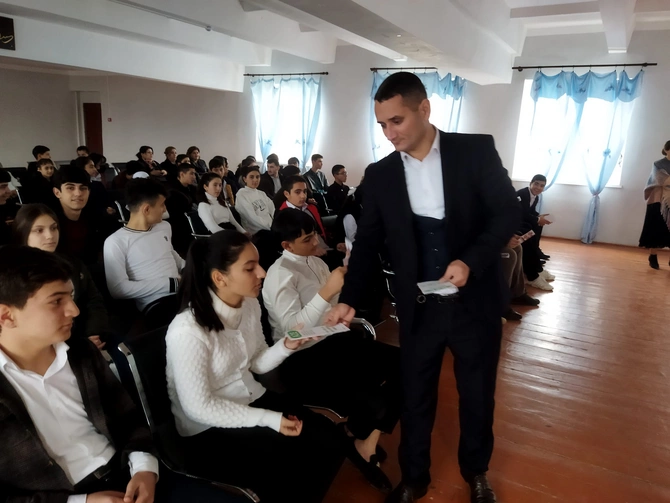“Erkən nikah və qohum evliliyinin fəsadları” mövzusunda görüş keçirilib — FOTO