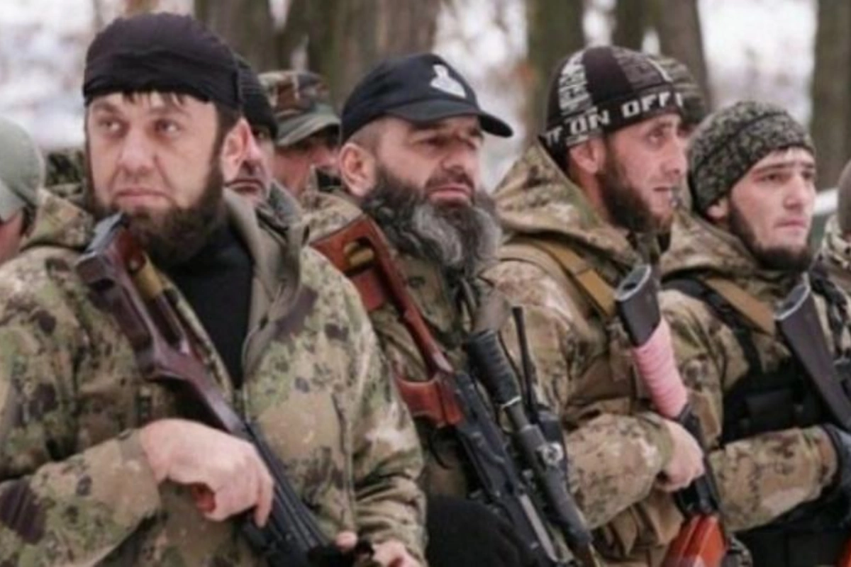 Kadırovçuların bazasına zərbə: 62 nəfərin cəsədi tapıldı
