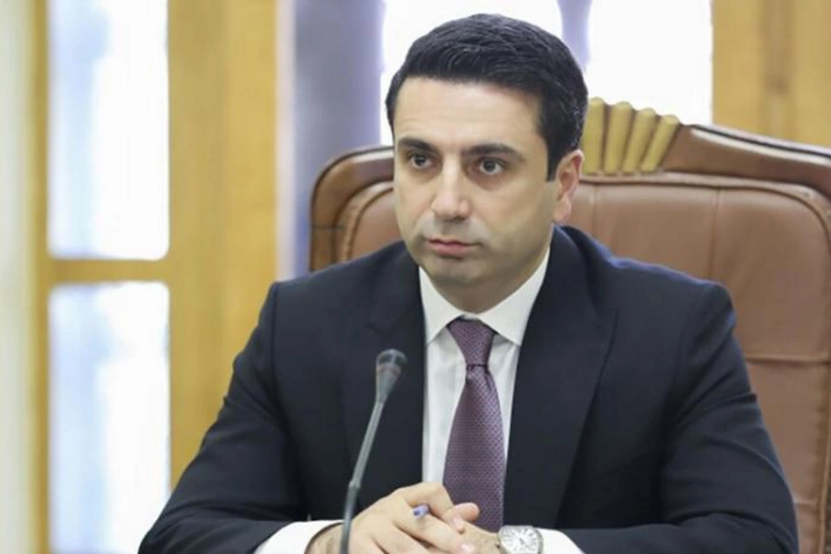 Ermənistan parlamentinin sədri: Marqarita Simonyan və əri agentdir