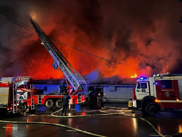 Rusiyada azərbaycanlının gecə klubunda yanğın: 15 nəfər ölüb, saxlanılan var — YENİLƏNİB (FOTO/VİDEO) Rusiyada azərbaycanlının gecə klubunda yanğın: 15 nəfər ölüb, saxlanılan var — YENİLƏNİB (FOTO/VİDEO)