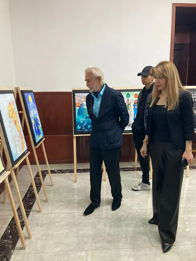 Qərbi Kaspi Universitetində sərgi keçirilib — FOTOLAR Qərbi Kaspi Universitetində sərgi keçirilib — FOTOLAR