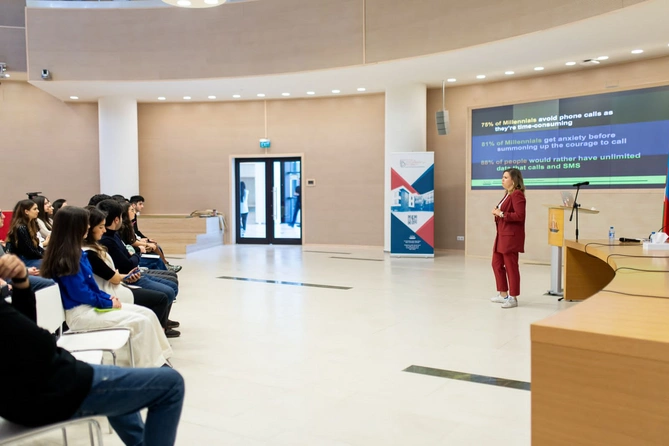 “Rəqəmsal media və kommunikasiya” mövzusunda “MEDİA talks” açıq seminarı keçirilib