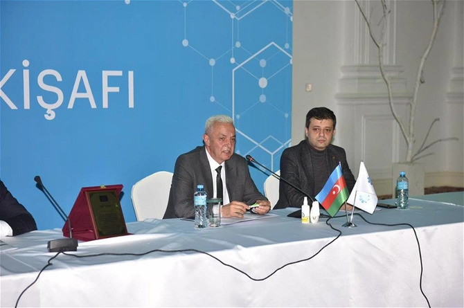 Qubada regional medianın inkişafına dair müzakirələr aparılıb — FOTOLAR