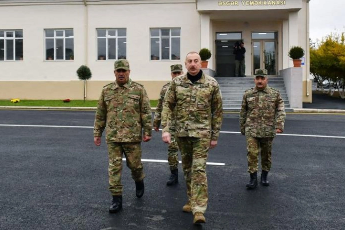 İlham Əliyev Füzulidə yeni hərbi hissədə yaradılan şəraitlə tanış olub — YENİLƏNİB