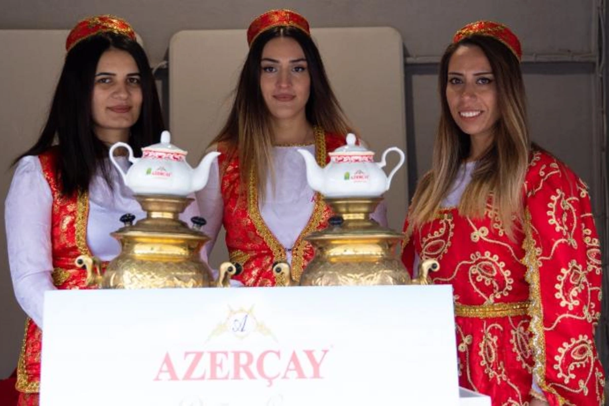 “Azerçay” “Qələbə qaçışı” marafonuna dəstək verib — FOTOLAR