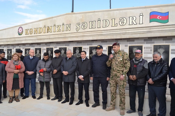 Füzulidə Qarabağ şəhidlərinin xatirəsinə tikilmiş abidə kompleksinin açılışı oldu — FOTOLAR Füzulidə Qarabağ şəhidlərinin xatirəsinə tikilmiş abidə kompleksinin açılışı oldu — FOTOLAR