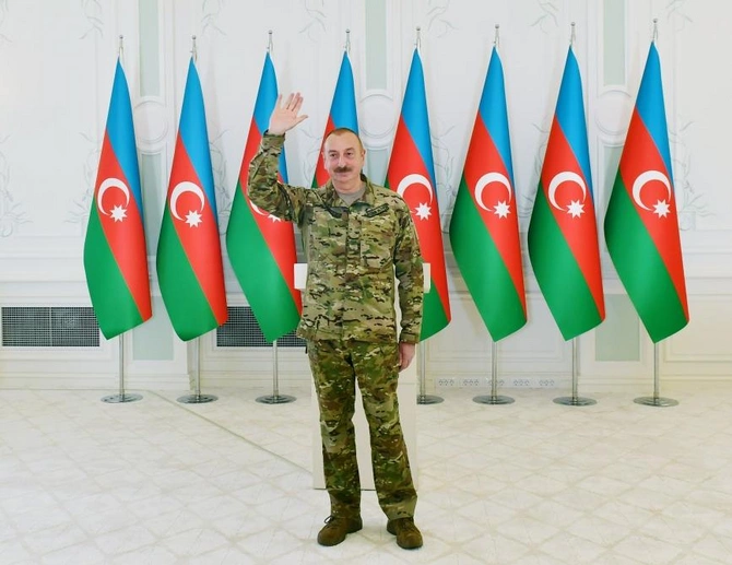 Prezident Zəfər Günü münasibətilə Şuşada keçirilən tədbirdə çıxış etdi — YENİLƏNİB/FOTOLAR