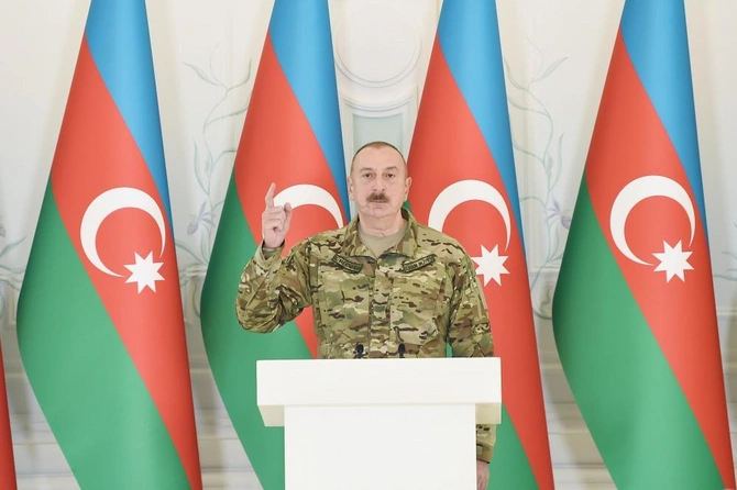 Prezident Zəfər Günü münasibətilə Şuşada keçirilən tədbirdə çıxış etdi — YENİLƏNİB/FOTOLAR