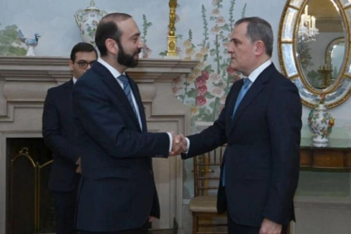 Ceyhun Bayramov: “Sülh prosesini pozacaq hərəkətlərdən çəkinməyə çağırış etdim” — FOTO