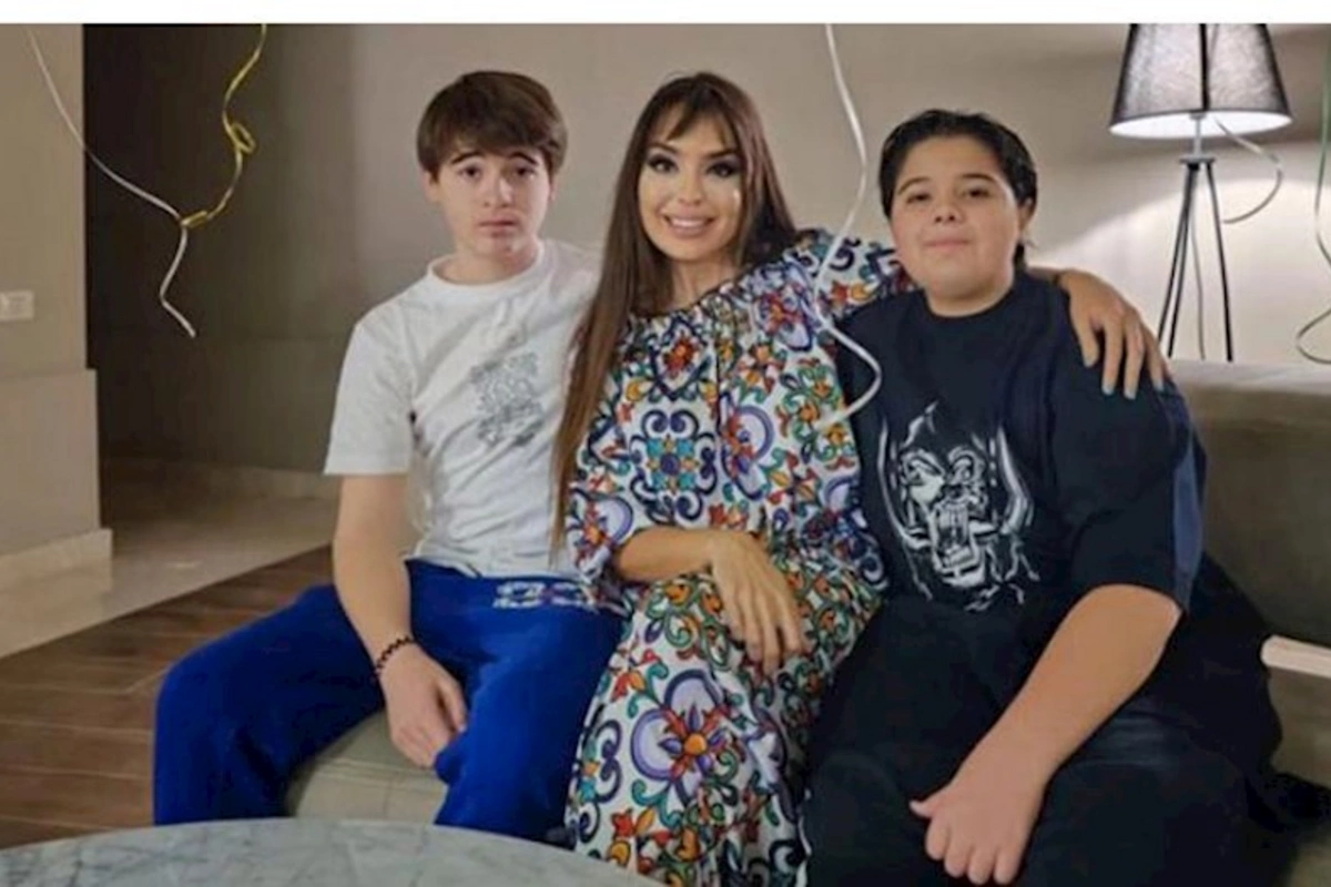 Leyla Əliyeva oğullarını təbrik etdi — FOTO
