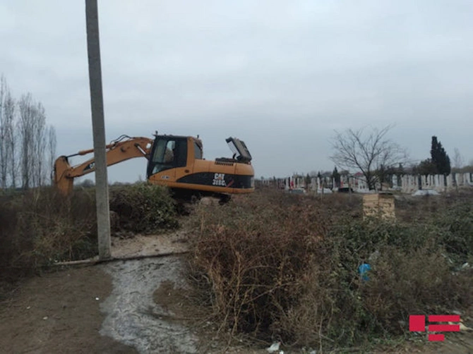 Tərtərdə həyətləri və əkin sahələrini su basdı — FOTO