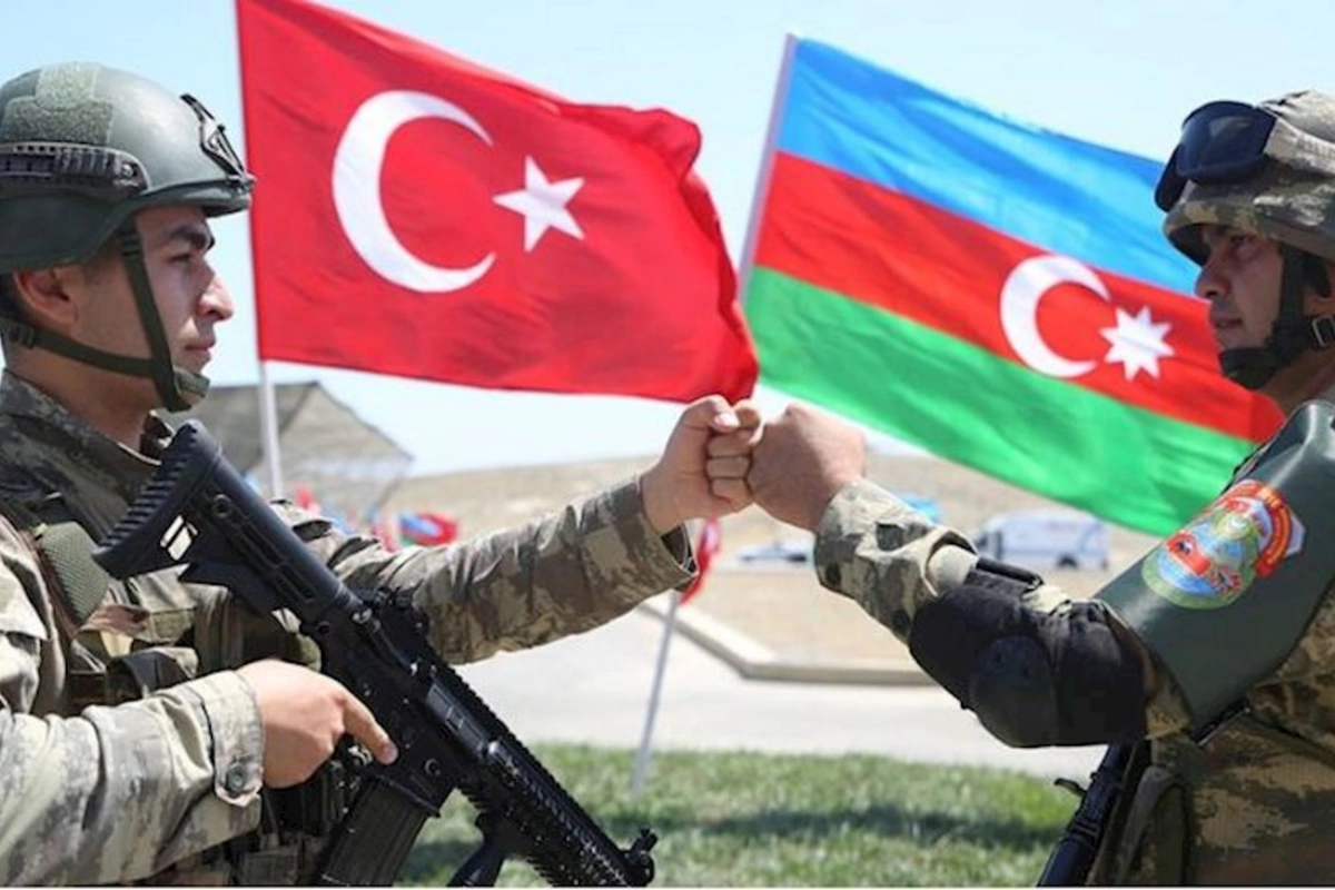 Qardaş yumruğu təlimindən görüntülər — VİDEO