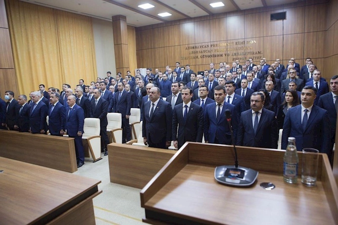 Heydər Əliyevin xatirəsi anıldı — FOTOLAR