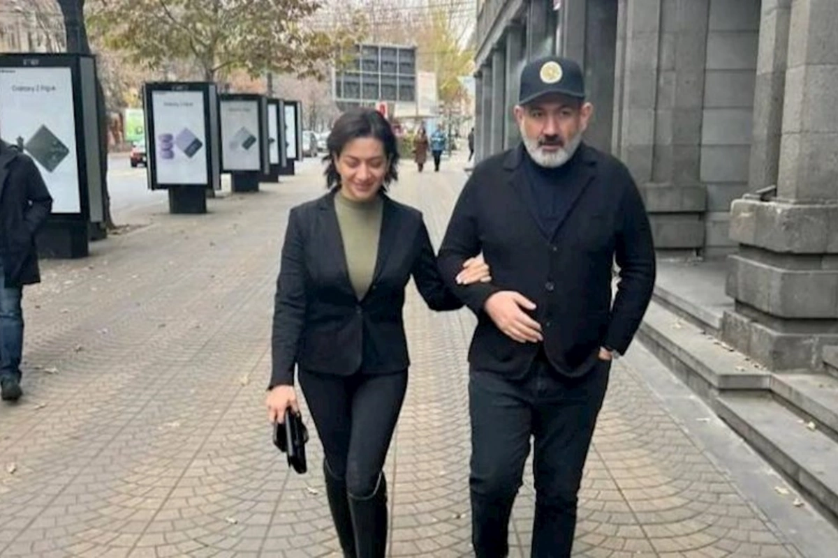 Paşinyanın həyat yoldaşı ilə İrəvanda gəzməyi LAĞA QOYULDU: “Guya heç kimdən qorxmurlar”
