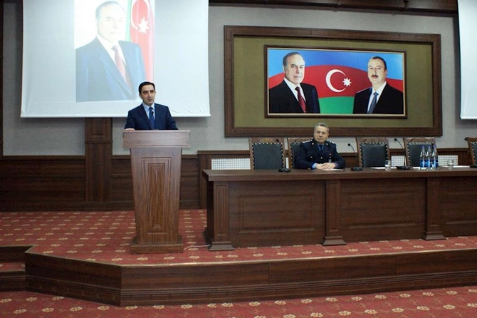 Naxçıvan Baş gömrük İdarəsində Ulu öndərin anım gününə həsr olunmuş tədbir keçirilib — FOTOLAR