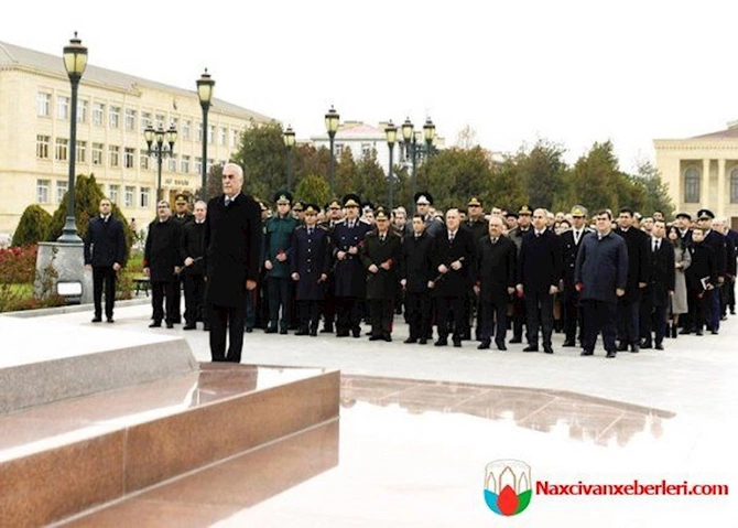 Vasif Talıbov üzə çıxdı — FOTO Vasif Talıbov üzə çıxdı — FOTO