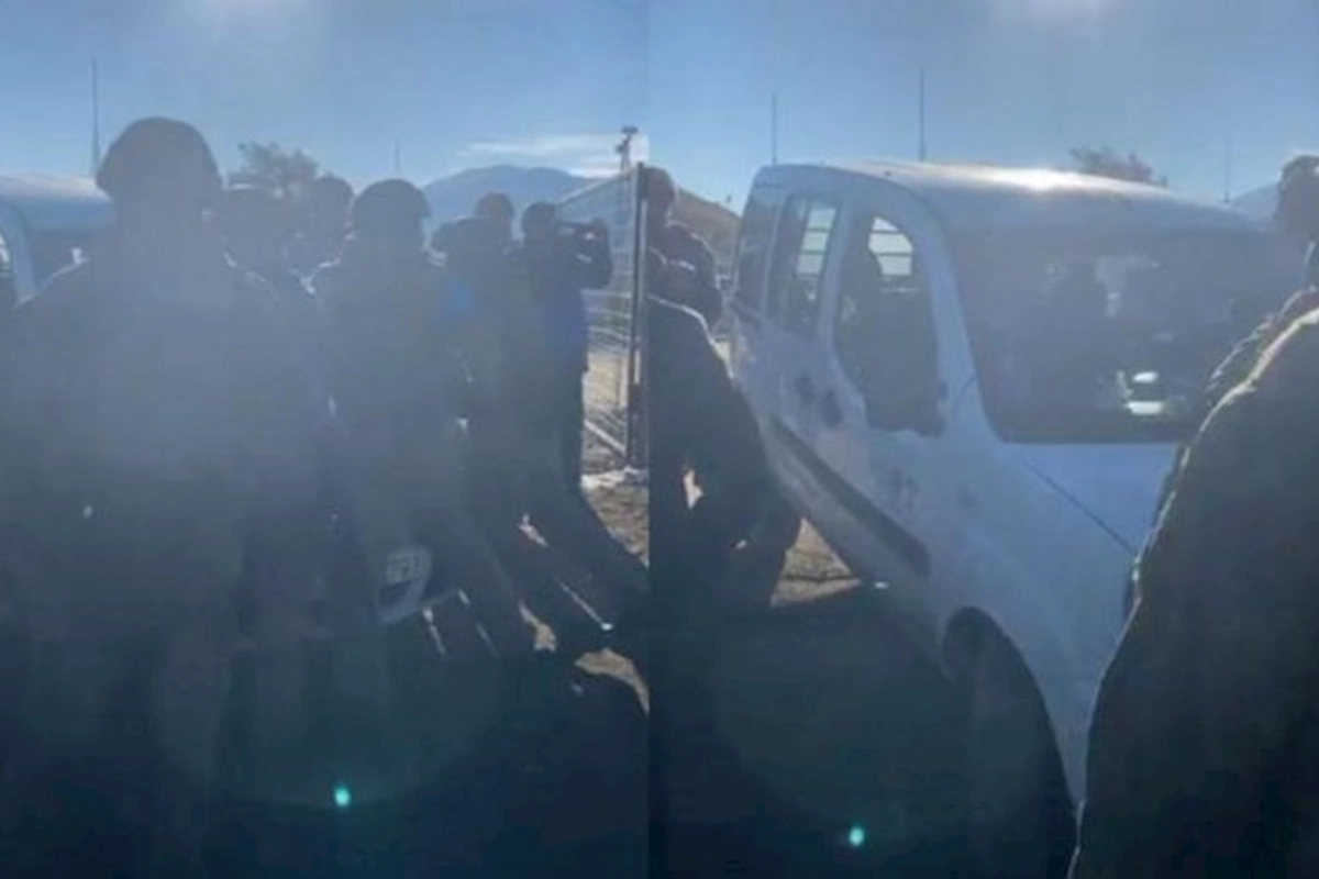 Rusiya sülhməramlısı “Report”un avtomobilinə avtomat silahla zərər yetirib — YENİLƏNİB (VİDEO/FOTO)