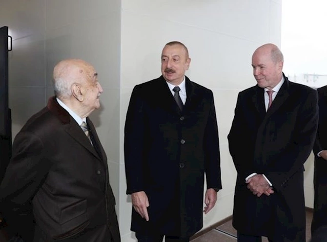Prezident “Azəri-Mərkəzi-Şərqi” platformasının dayaq blokunun yola salınması mərasimində — YENİLƏNİB (FOTO)