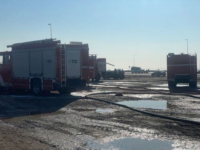 Səngəçalda güclü yanğın: 50 ton dizel, yük avtomobili, kafe — YENİLƏNİB (FOTO/VİDEO)