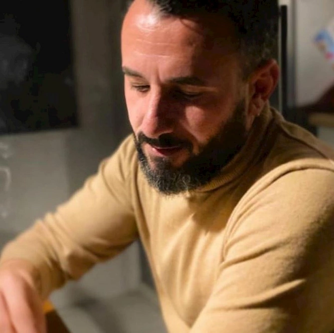 “Kurtlar vadisi”nin aktyoru görünüşü ilə hər kəsi təəccübləndirdi — FOTOLAR