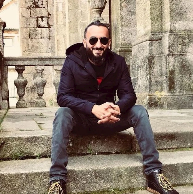 “Kurtlar vadisi”nin aktyoru görünüşü ilə hər kəsi təəccübləndirdi — FOTOLAR
