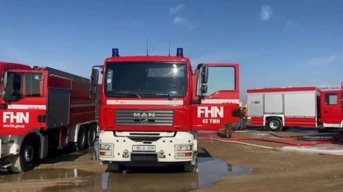 Səngəçalda güclü yanğın: 50 ton dizel, yük avtomobili, kafe — YENİLƏNİB (FOTO/VİDEO)