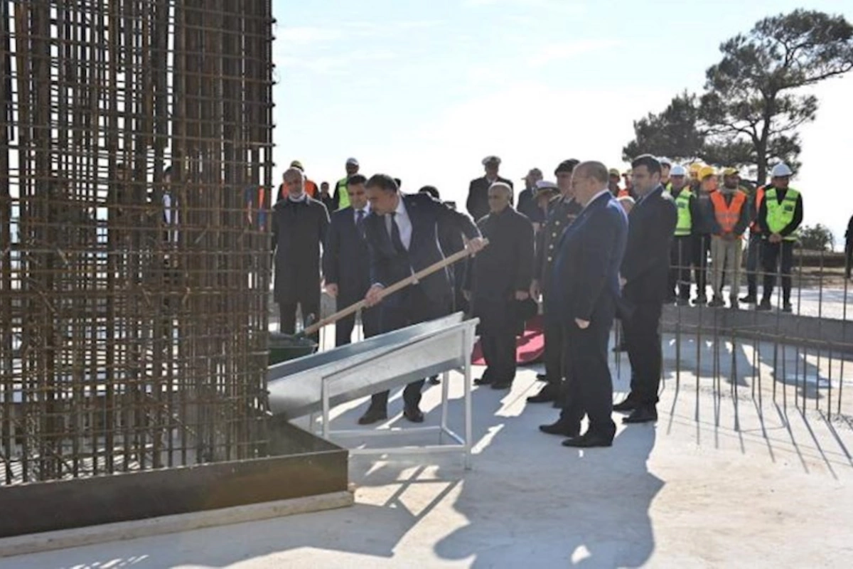 Türkiyədə şəhid olan Azərbaycan əsgərlərinin xatirəsinə ucaldılacaq abidənin təməli qoyulub — FOTO