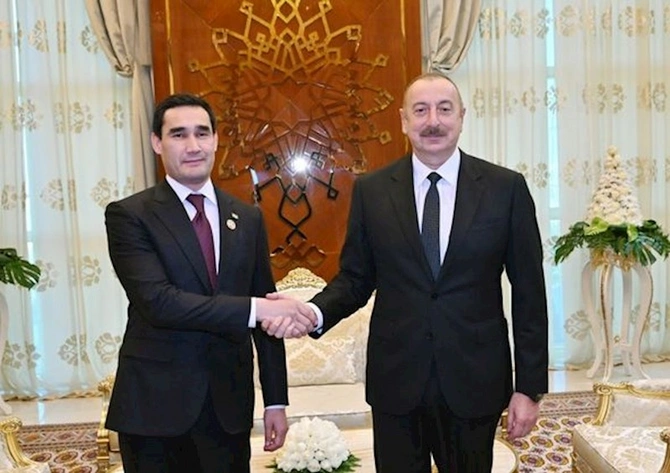Azərbaycan və Türkmənistan Prezidentlərinin görüşü olub — YENİLƏNİB (FOTO) Azərbaycan və Türkmənistan Prezidentlərinin görüşü olub — YENİLƏNİB (FOTO)