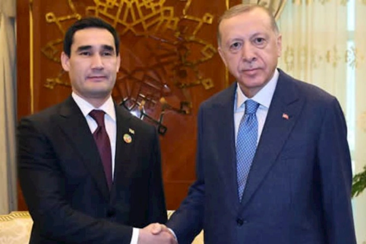 Ərdoğan Türkmənistan prezidenti ilə görüşdü