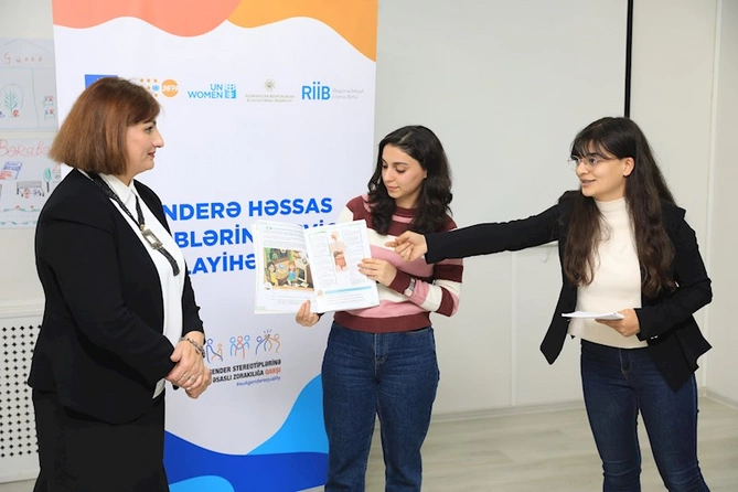 “Genderyönümlü pedaqogika” üzrə təlimləndirilən 400-ə yaxın müəllim təhsil sistemində gender bərabərliyini təşviq edəcək