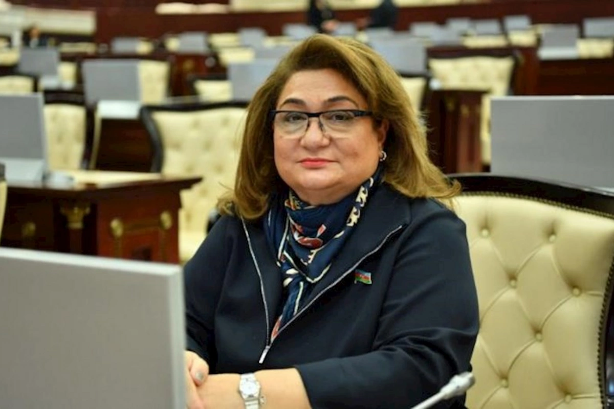 “Neçə qız yanıma gəlib ki, evlənmək istəmirəm, məcbur evləndirirlər”— Hicran Hüseynova