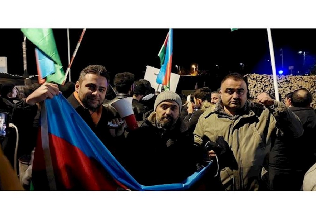 “Qarabağda talançılıqla bağlı çox ciddi faktlar var”— Aksiya iştirakçısı