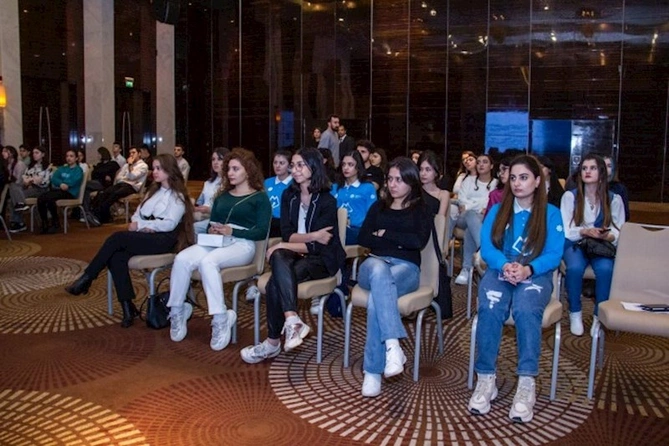 “MEDİA talks” açıq seminarı keçirildi — FOTOLAR
