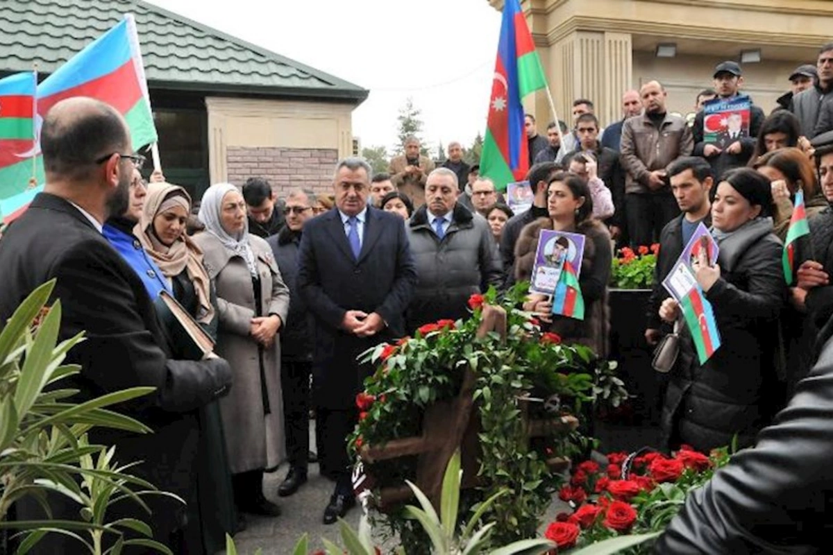 Abşeronda şəhidlər yad edilib — FOTOLAR