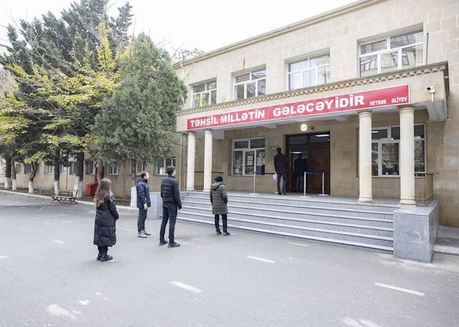 Gömrük orqanlarına xidmətə qəbul ilə əlaqədar müsabiqənin test imtahanı mərhələsi keçirilib