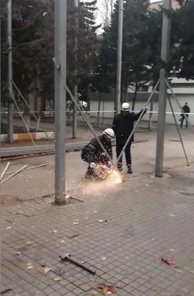 Sumqayıtda qanunsuz tikintinin qarşısı alındı — FOTO/VİDEO Sumqayıtda qanunsuz tikintinin qarşısı alındı — FOTO/VİDEO