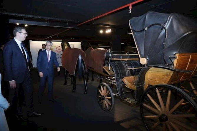 Serbiya Prezidenti Heydər Əliyev Mərkəzi ilə tanış olub — FOTO