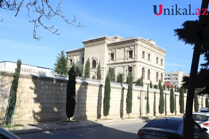 Vasif Talıbov Həsən Şirinovun villasını bu qiymətə alıbmış — FOTOLAR Vasif Talıbov Həsən Şirinovun villasını bu qiymətə alıbmış — FOTOLAR