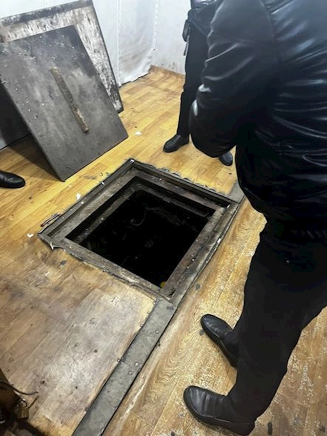 “8-ci kilometr” bazarında pozuntular aşkarlandı — FOTO/VİDEO “8-ci kilometr” bazarında pozuntular aşkarlandı — FOTO/VİDEO
