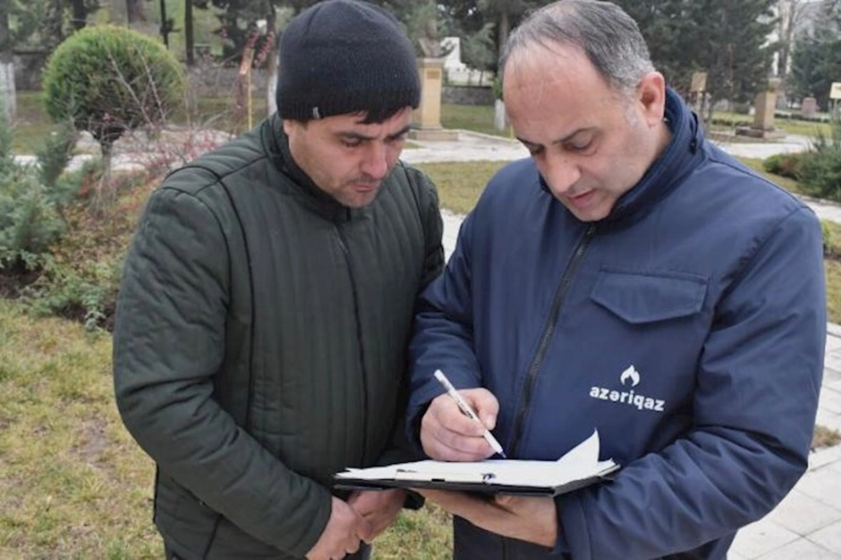 “Azəriqaz”ın “Açıq mikrofon” aksiyası davam edir