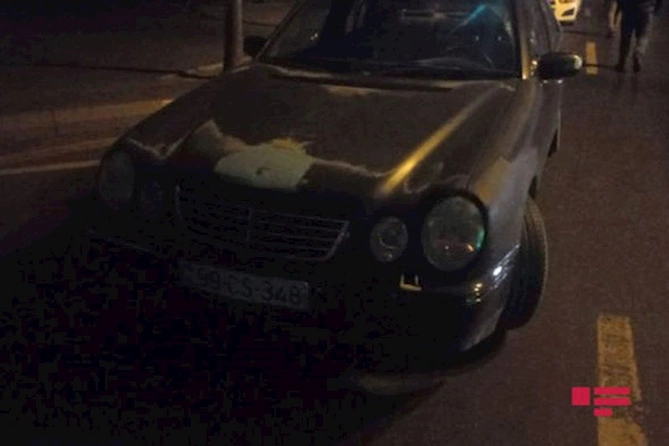 Bakıda iki avtomobil toqquşub: Xəsarət alanlar var — FOTO